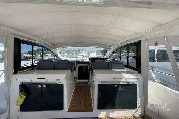Sealine S450 Yacht For Sale