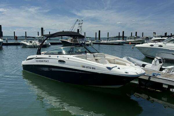 26-ft-Sea Ray-2013-Hull Massachusetts United States yacht for sale
