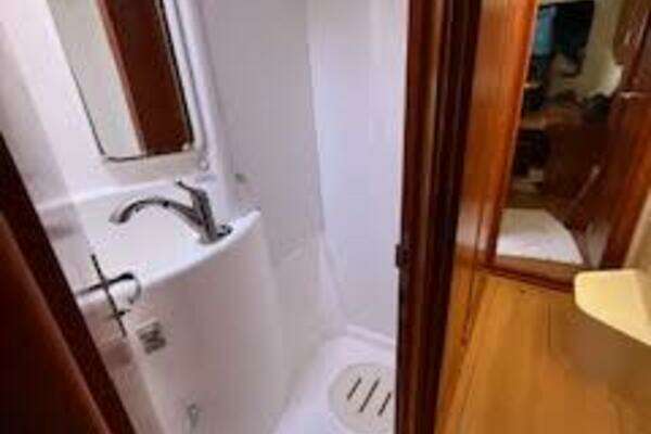 Leopard  Yacht For Sale
