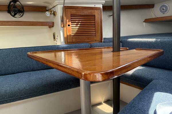 Lucky Enough 28ft Catalina Yacht For Sale