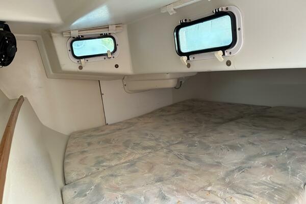 Lucky Enough 28ft Catalina Yacht For Sale