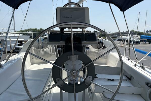 Lucky Enough 28ft Catalina Yacht For Sale