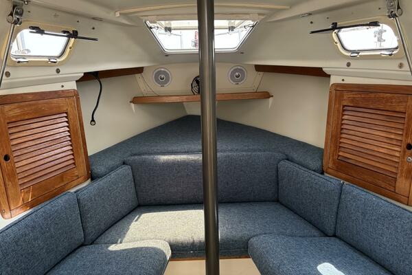 Lucky Enough 28ft Catalina Yacht For Sale