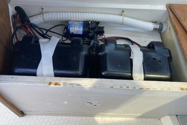 Lucky Enough 28ft Catalina Yacht For Sale