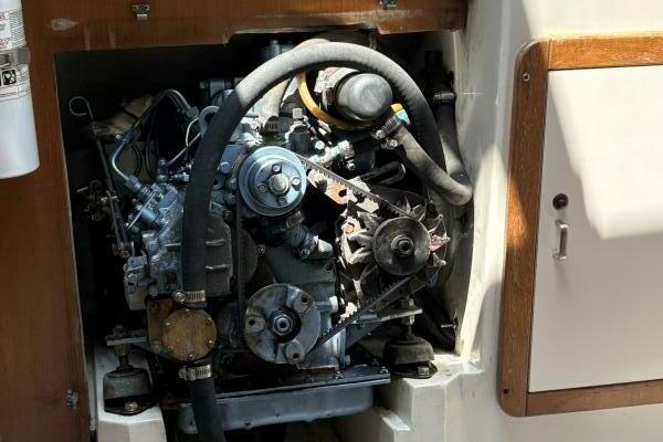 Lucky Enough 28ft Catalina Yacht For Sale