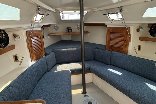 Lucky Enough 28ft Catalina Yacht For Sale