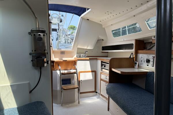 Lucky Enough 28ft Catalina Yacht For Sale