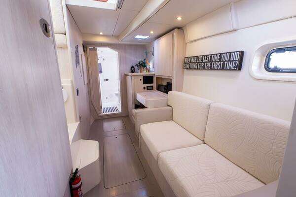 Leopard 44 Yacht For Sale