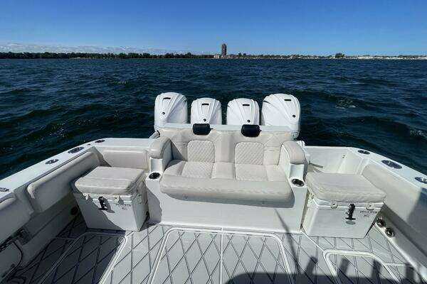 HCB 42 Siesta Yacht For Sale