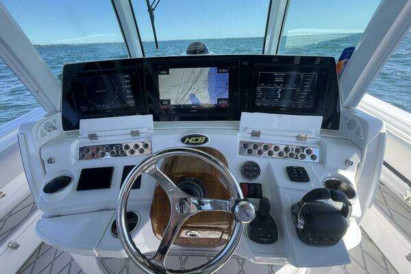 HCB 42 Siesta Yacht For Sale