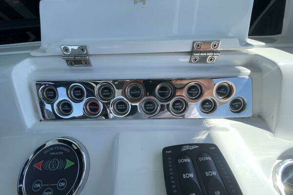 HCB 42 Siesta Yacht For Sale