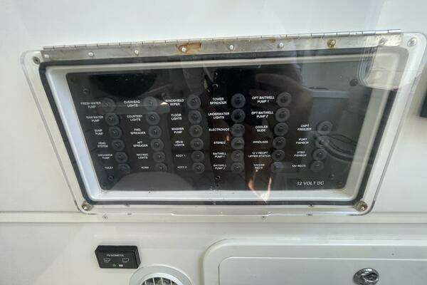 HCB 42 Siesta Yacht For Sale