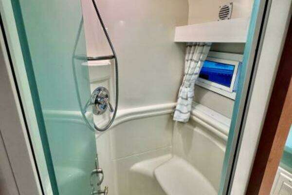 Carver 500 Cockpit Motor Yacht Yacht For Sale