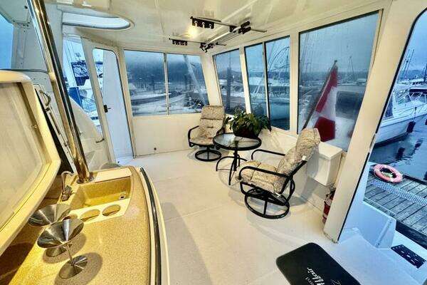 Carver 500 Cockpit Motor Yacht Yacht For Sale