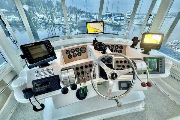 Carver 500 Cockpit Motor Yacht Yacht For Sale