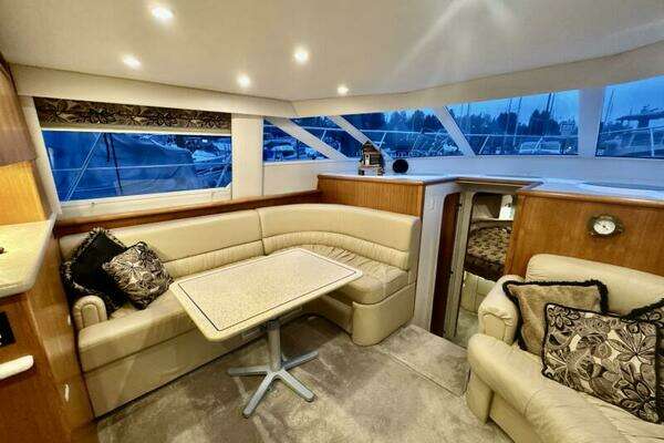 Carver 500 Cockpit Motor Yacht Yacht For Sale