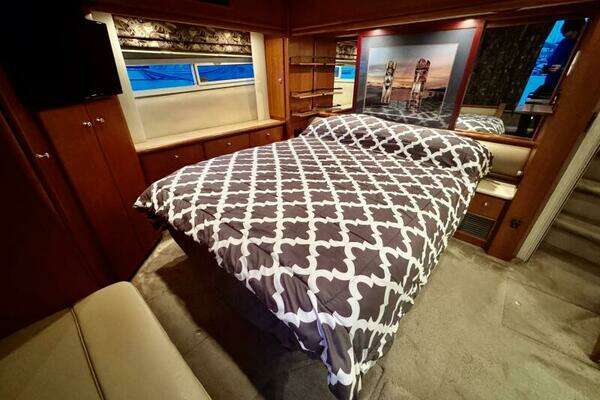 Carver 500 Cockpit Motor Yacht Yacht For Sale