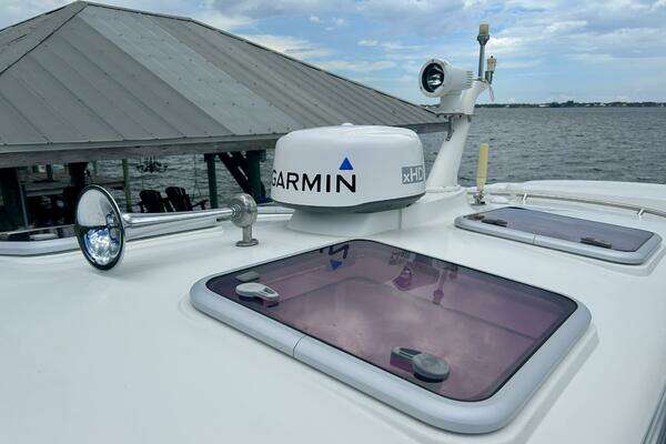 Hinckley 36 EP Yacht For Sale