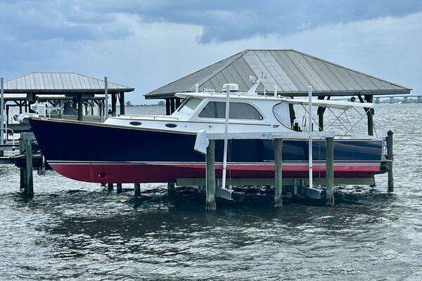 Hinckley 36 EP Yacht For Sale