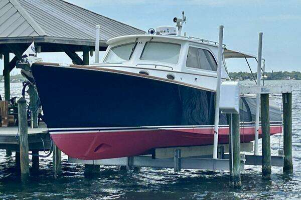Hinckley 36 EP Yacht For Sale
