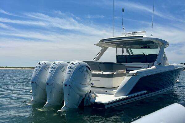 Tiara Yachts 43 LS Yacht For Sale