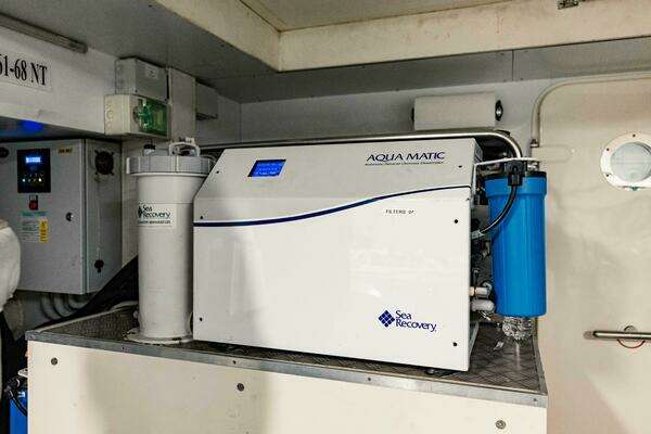 Ferretti Yachts 750 Yacht For Sale