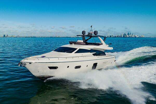 Ferretti Yachts 750 Yacht For Sale