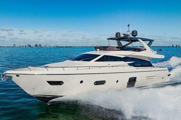 Ferretti Yachts 750 Yacht For Sale