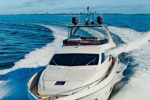 Ferretti Yachts 750 Yacht For Sale