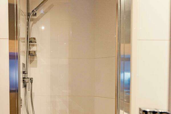 Ferretti Yachts 750 Yacht For Sale