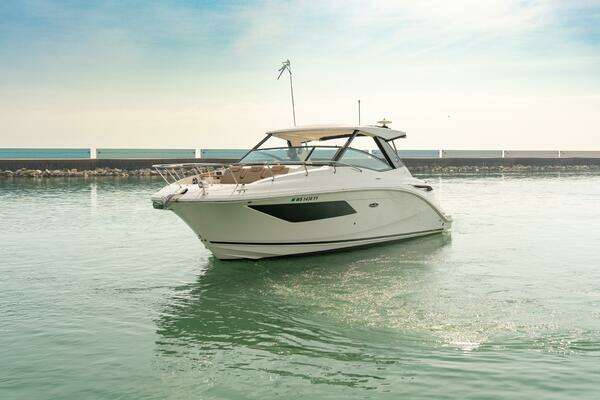 Sea Ray 320 Sundancer Yacht For Sale