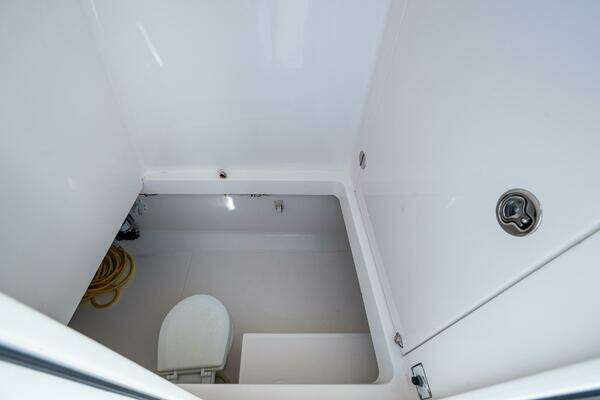 Bahama CC Yacht For Sale