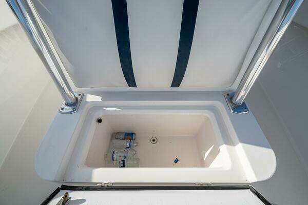Bahama CC Yacht For Sale