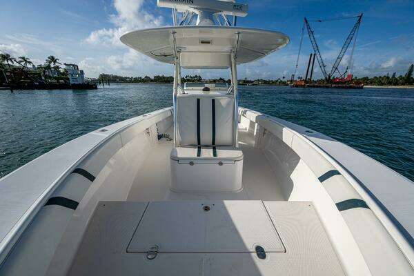 Bahama CC Yacht For Sale