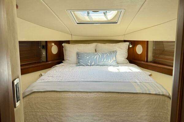 Sea Ray  Yacht For Sale
