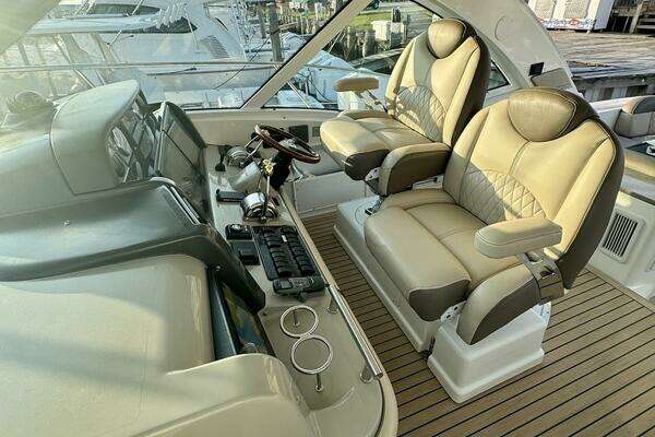 Sea Ray  Yacht For Sale