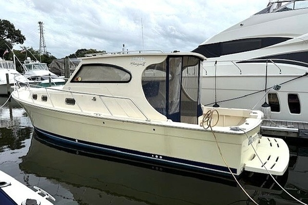 30-ft-Mainship-2004-Pilot-"Bonnie Colleen" Old Saybrook Connecticut United States  yacht for sale