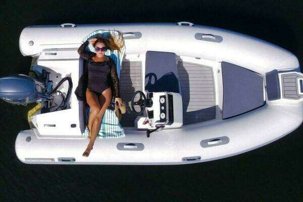 Photo of the 2021 Northstar Axis 3.8