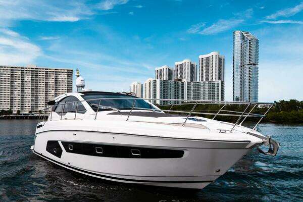 Azimut  Yacht For Sale