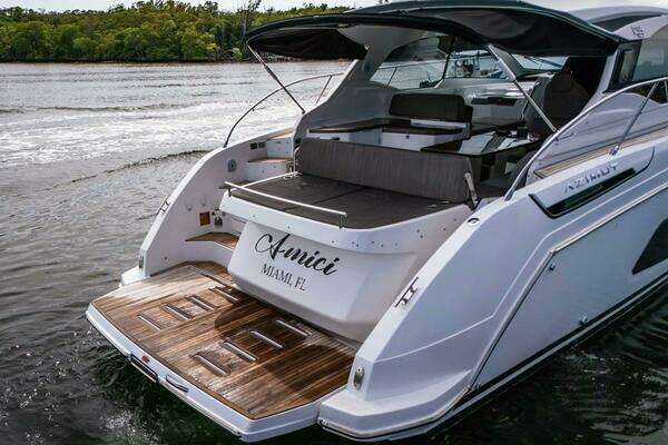 Azimut  Yacht For Sale
