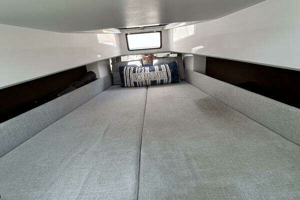 Axopar 37 Sun Top Yacht For Sale