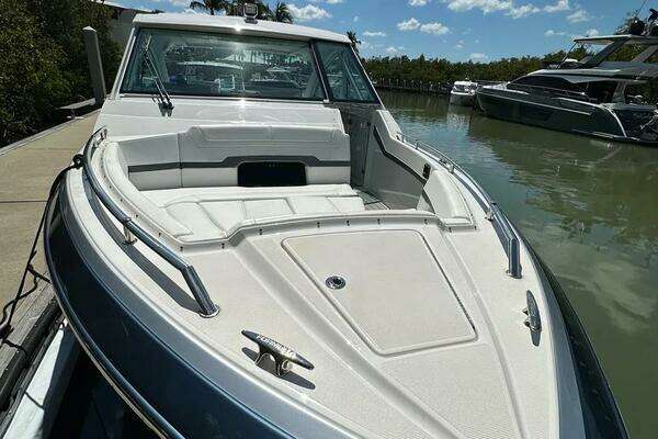 Formula 380 SSC Yacht For Sale