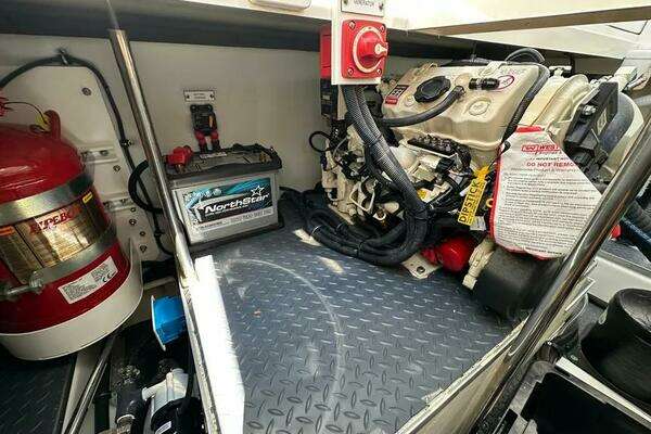 Formula 380 SSC Yacht For Sale