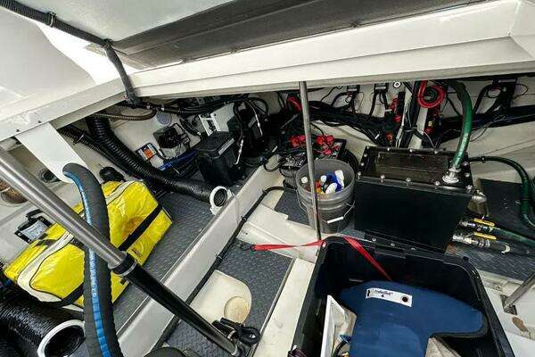 Formula 380 SSC Yacht For Sale