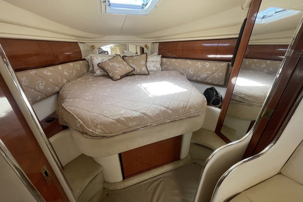 Liquidated 36ft Sea Ray Yacht For Sale