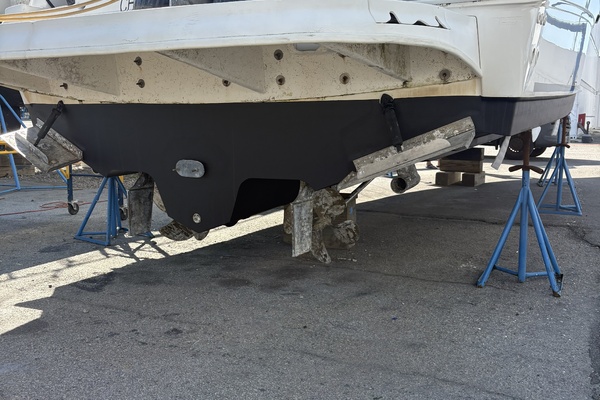 Liquidated 36ft Sea Ray Yacht For Sale