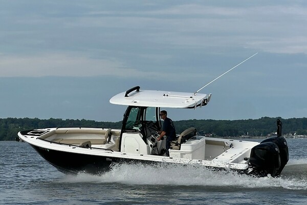 27ft Everglades Yacht For Sale