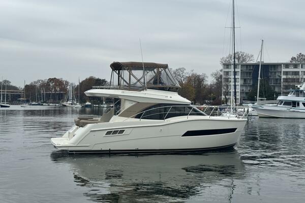 2016 Caver C34 Starboard Side