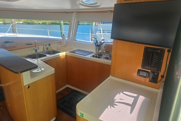 Fountaine Pajot FP Salina 48 Yacht For Sale