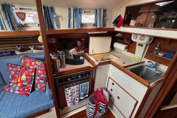 First Light 30ft Nonsuch Yacht For Sale First Light 30ft Nonsuch Yacht For Sale
